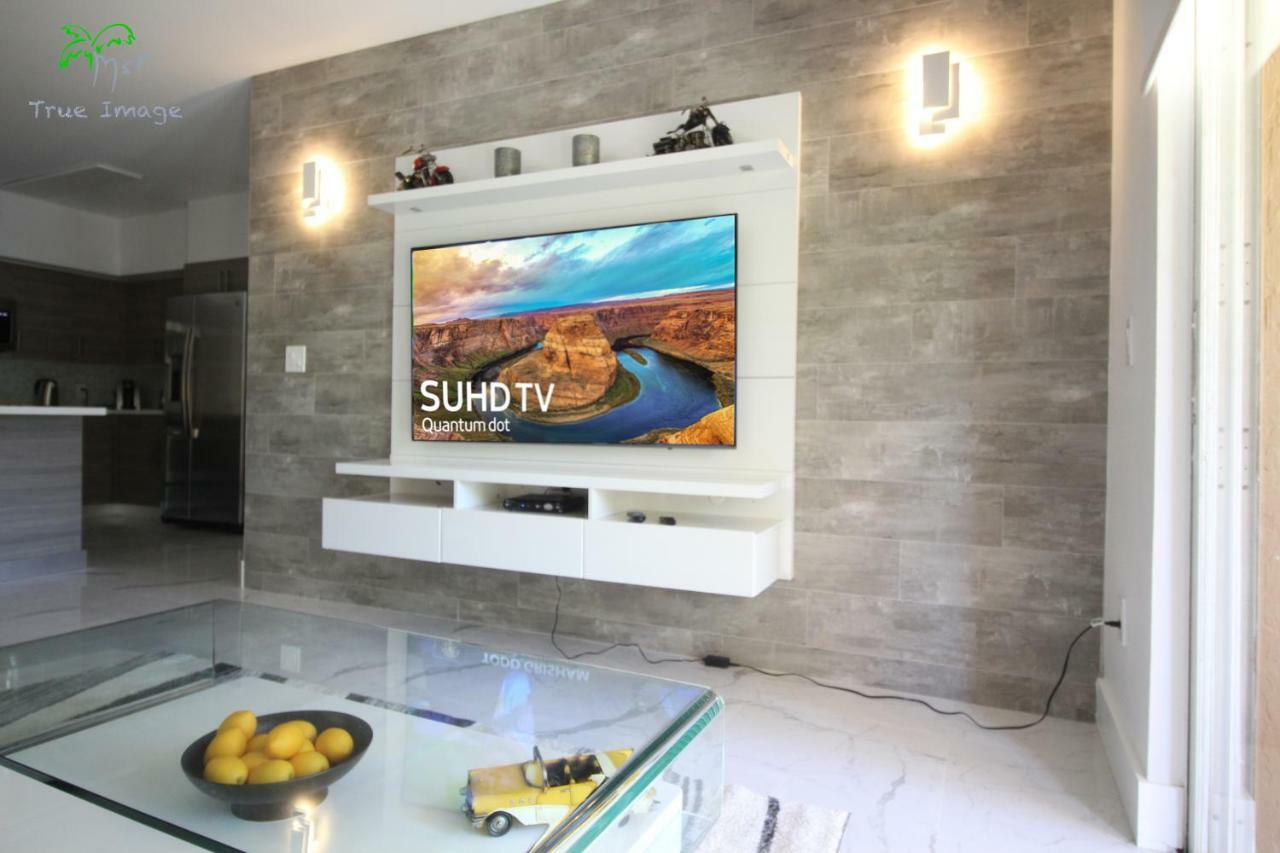 Yacht Club At Aventura 2 Bed 2 Bath Luxurius Cozy Brand New Apartman Kültér fotó