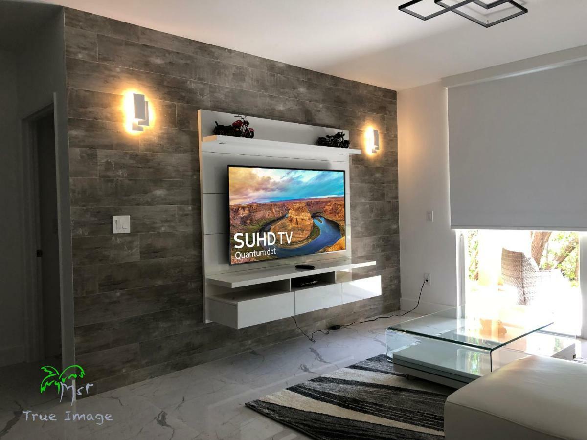 Yacht Club At Aventura 2 Bed 2 Bath Luxurius Cozy Brand New Apartman Kültér fotó