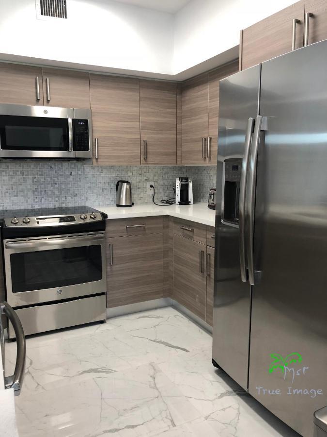 Yacht Club At Aventura 2 Bed 2 Bath Luxurius Cozy Brand New Apartman Kültér fotó